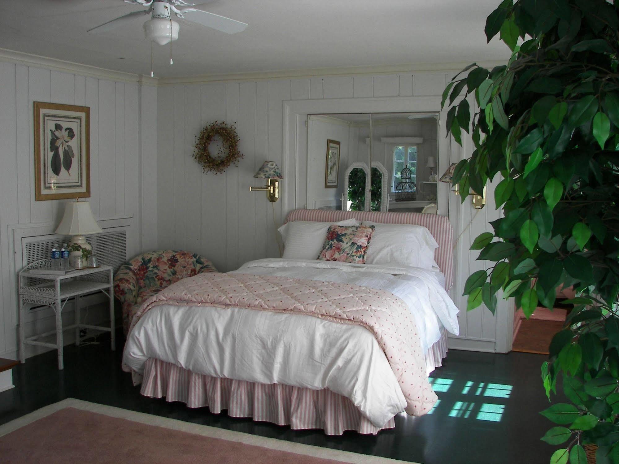 Longacre Of Appomattox Bed and Breakfast Δωμάτιο φωτογραφία